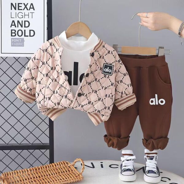 1 (11) Two-piece 1-5 years